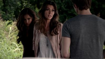 Thank you for working so
quickly, Nadia. - The Vampire Diaries
