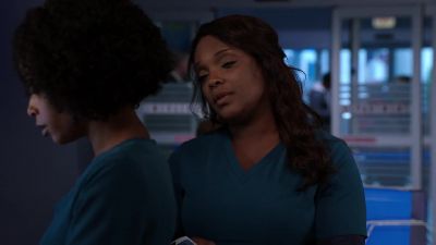 - Thank you.
- Yeah. - Chicago Med