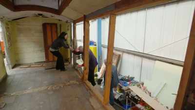 Thank you, ying. I suspect
they made it a bit easier - Great Rail Restorations with Peter Snow