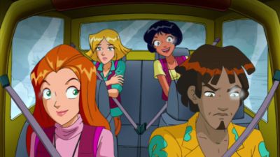 Thanks for agreeing
to show us around, - Totally Spies!