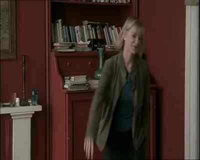 - Thanks. 
- Carol. - Wire in the Blood