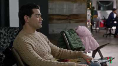 Thanks for coming in. - Christmas Next Door