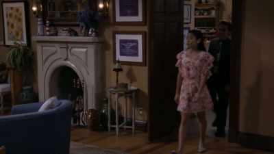 Thanks for coming, Lola.
Sorry it wasn't more romantic. - Fuller House