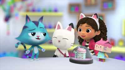 -Thanks, guys.
-We'll always help you out, CatRat. - Gabby's Dollhouse