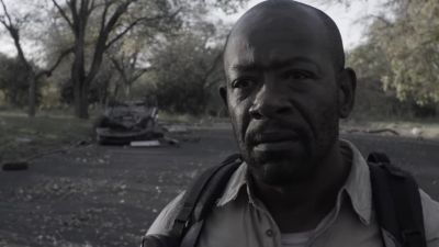 Thanks for lettin' me in. - Fear the Walking Dead