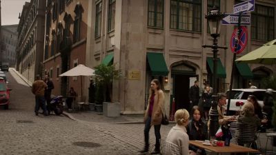 - Thanks for meeting me.
- Thanks for the drink. - Person of Interest