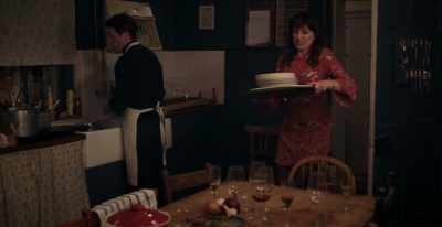 Thanks, Vicks. You go to bed.
It's under control. - Surviving Christmas with the Relatives