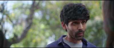 Thanks to you I started
looking around for work. - Love Aaj Kal
