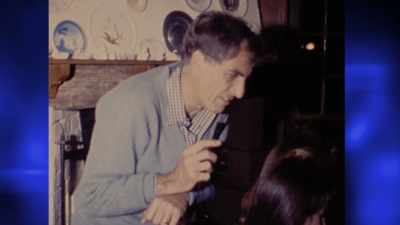 Thanksgiving at the Marshalls',
19-- What year is this. - The Happy Days of Garry Marshall