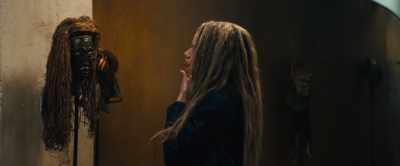 That is a Chokwe mask. - Harley Quinn