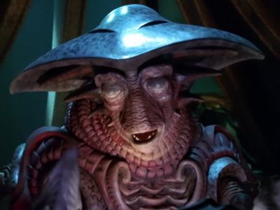 That was a low-level blast? - Farscape