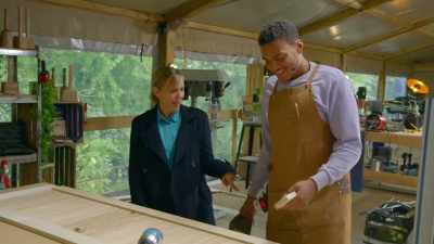 That was a very good mallet twist
there. Oh, thanks! - Handmade: Britain's Best Woodworker