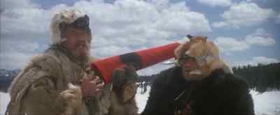 - That ain't a elk.
- I reckon not. - The Mountain Men