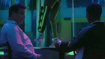 - That ain't hard.
- We'll double it, then. - Bigger