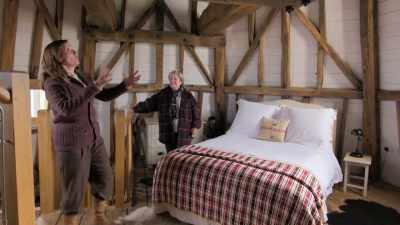 -- That, at some point, what's going to
happen is - Extraordinary Escapes with Sandi Toksvig