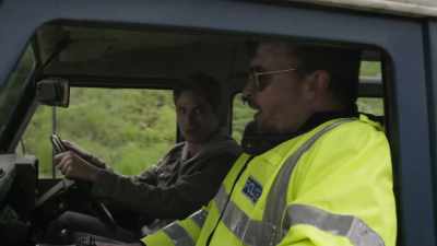 -That was badass.
-Shut up and drive. - Professionals