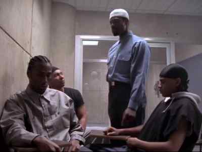 - That boy's 16 years old. - Oz