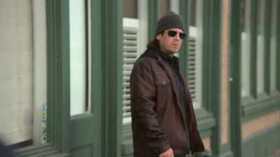 That coffee shop
that guy just came out of, - Leverage: Redemption
