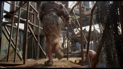 That! Come on! Push it! I am! Hurry! Now pull! Push it! Push it hard! Push it! Okay, okay! Now pull - Waterworld