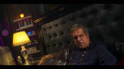 That this cop framed Dr. Mukherjee? - Mrs. Serial Killer