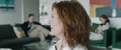 - That crazy cat.
- That crazy cat. - Blackbird