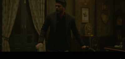 That crazy girl Aryaa
has sent you, right? - Sadak 2