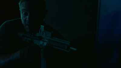 - That didn't sound good.
- We just activated self-destruct mode. - Strike Back