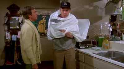 That does it, Frank! I'm going home
and watch the Metropolitan Opera. - The Cat from Outer Space