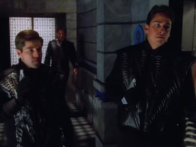That was for the chief. - Babylon 5
