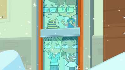 - That giant snowball will
crush us like a pancake! - Total DramaRama