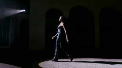 ["THAT GIRL" BY BREE RUNWAY PLAYS] - Victoria's Secret: The Tour '23