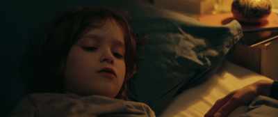- That you give me a cuddle?
- I will always give you a cuddle. - A Taste of Hunger