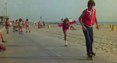 - That was good, Terry. All right.
- Wait! How do I stop? - Roller Boogie