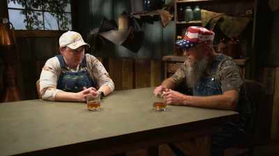 -That is good.
-That's honey, no doubt. - Moonshiners: Master Distiller