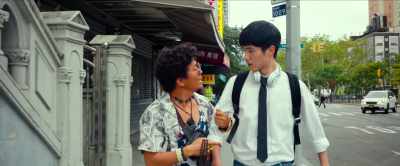 That guy likes that girl, - Detective Chinatown 2