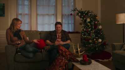 That head was eating berries
no less than 24 hours ago. - The Christmas Letter