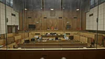 That is,
until the French extortionist, - Johnny vs Amber: The US Trial