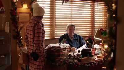 That it was impractical to... to
start into business on my own, - Christmas with the Campbells