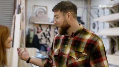 ..that I've got to deal with.
It's just so mad.
Yeah. Yeah. - Stacey Dooley Sleeps Over