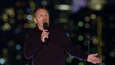 That joke would've worked
on Merv Griffin - Colin Quinn & Friends: A Parking Lot Comedy Show