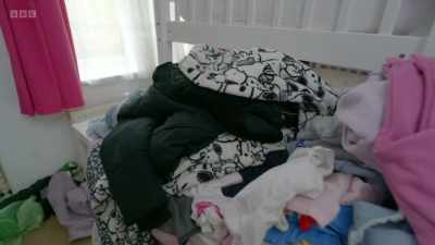 That is just the biggest bed
I've ever seen. - Sort Your Life Out