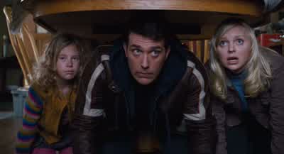 That last bolt of lightning smelled like aGiant turdYes the lightning - Scary Movie 4