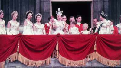 That little baby in the pram - Elizabeth Windsor