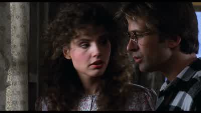 That little girl saw us. - Beetlejuice