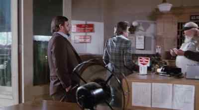 That little lady
that just came in here-- - The Dukes of Hazzard