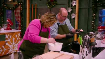 That looks beautiful.
- There's a big old clump, - Baking It