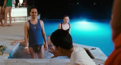 That looks like Osama Bin Laden's beard - Harold &amp; Kumar Escape from Guantanamo Bay