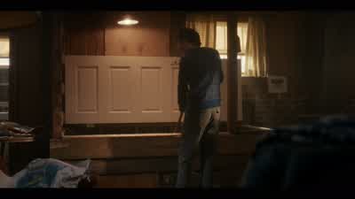That looks nice. - Stranger Things