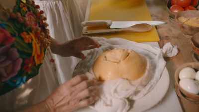 That looks really good! - Eva Longoria: Searching for Mexico