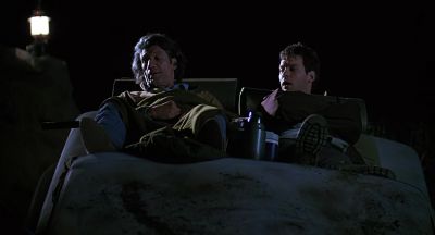 That man never sleeps - Tremors II: Aftershocks